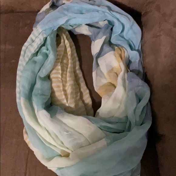 Multi Colored Infinity Spring Scarf - Picture 2 of 2